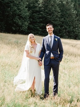 Photo of Kat and Cam Hayduk.